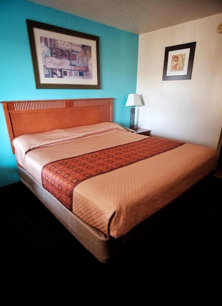 Claridge Inn - St. George Esterno foto