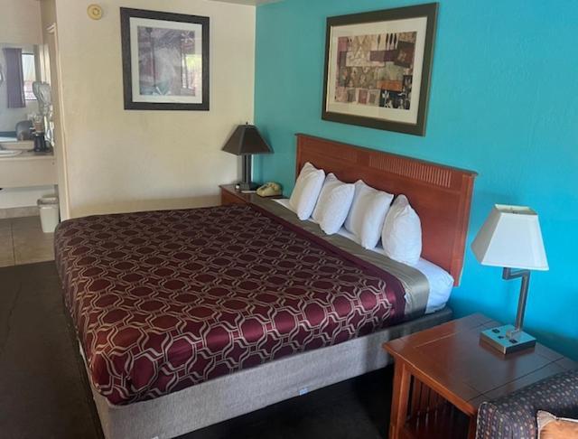 Claridge Inn - St. George Esterno foto