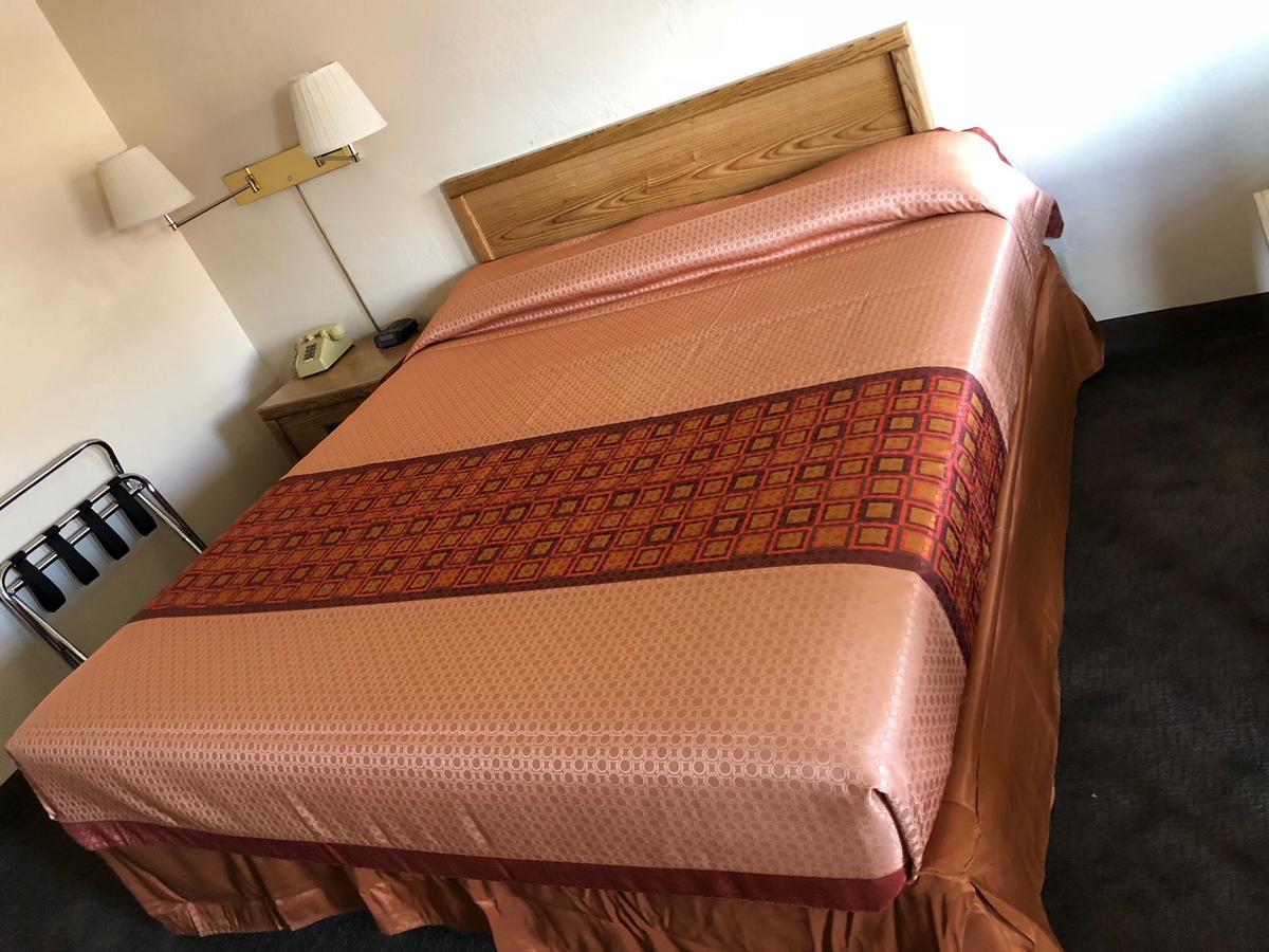 Claridge Inn - St. George Esterno foto