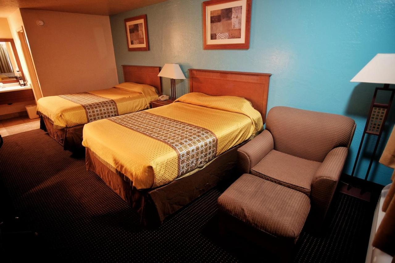 Claridge Inn - St. George Esterno foto